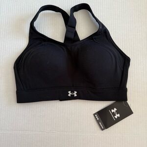 NWT| Under Armour | Cross-Back Sports Bra | Black | Size: M